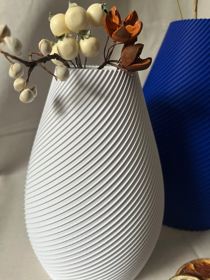 "Vertigo" Vase